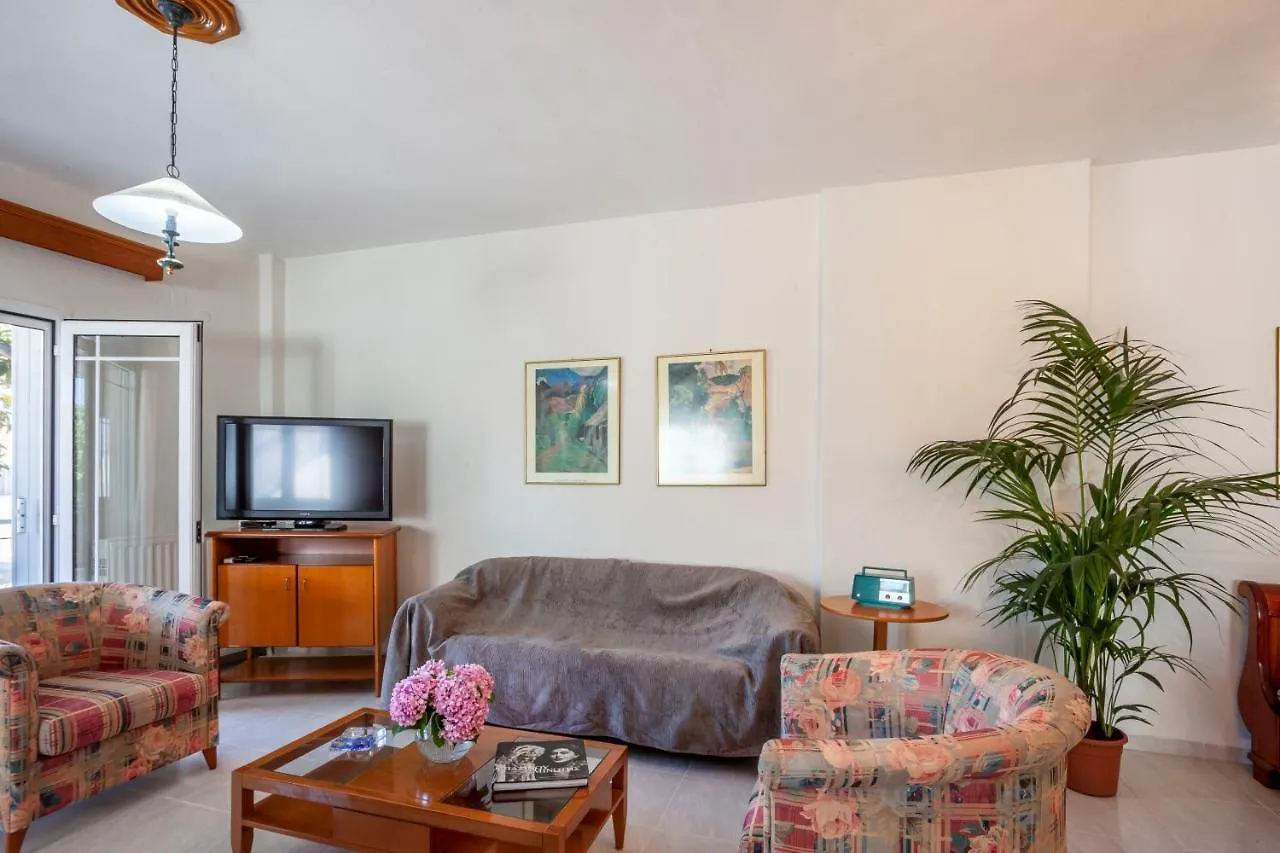 Ferienhaus Istoria Residences Stavros